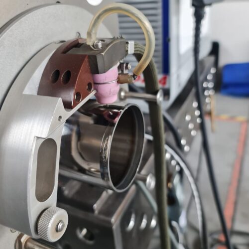 COSTRUZIONI PIPING CON SALDATRICE ORBITALE